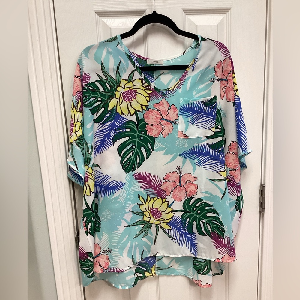Jodifl Women’s SZ S Hawaiian Tropical coastal oversized lightweight breezy blous
